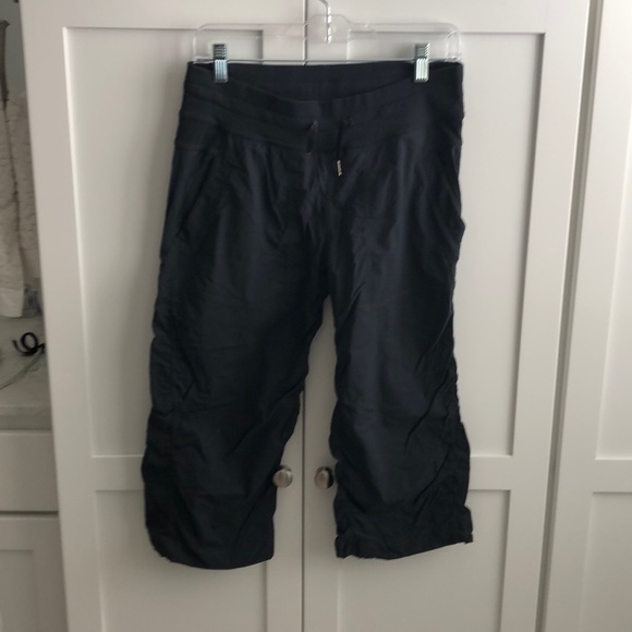 Lululemon studio crop - Picture 8 of 11